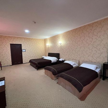 Golden Palace Aktau  Luaran gambar