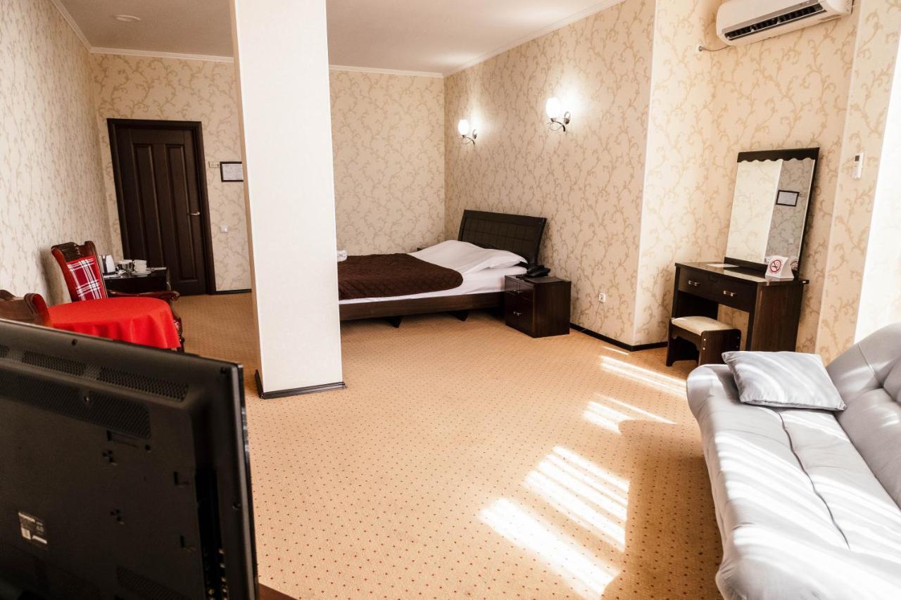 Golden Palace Aktau  Luaran gambar