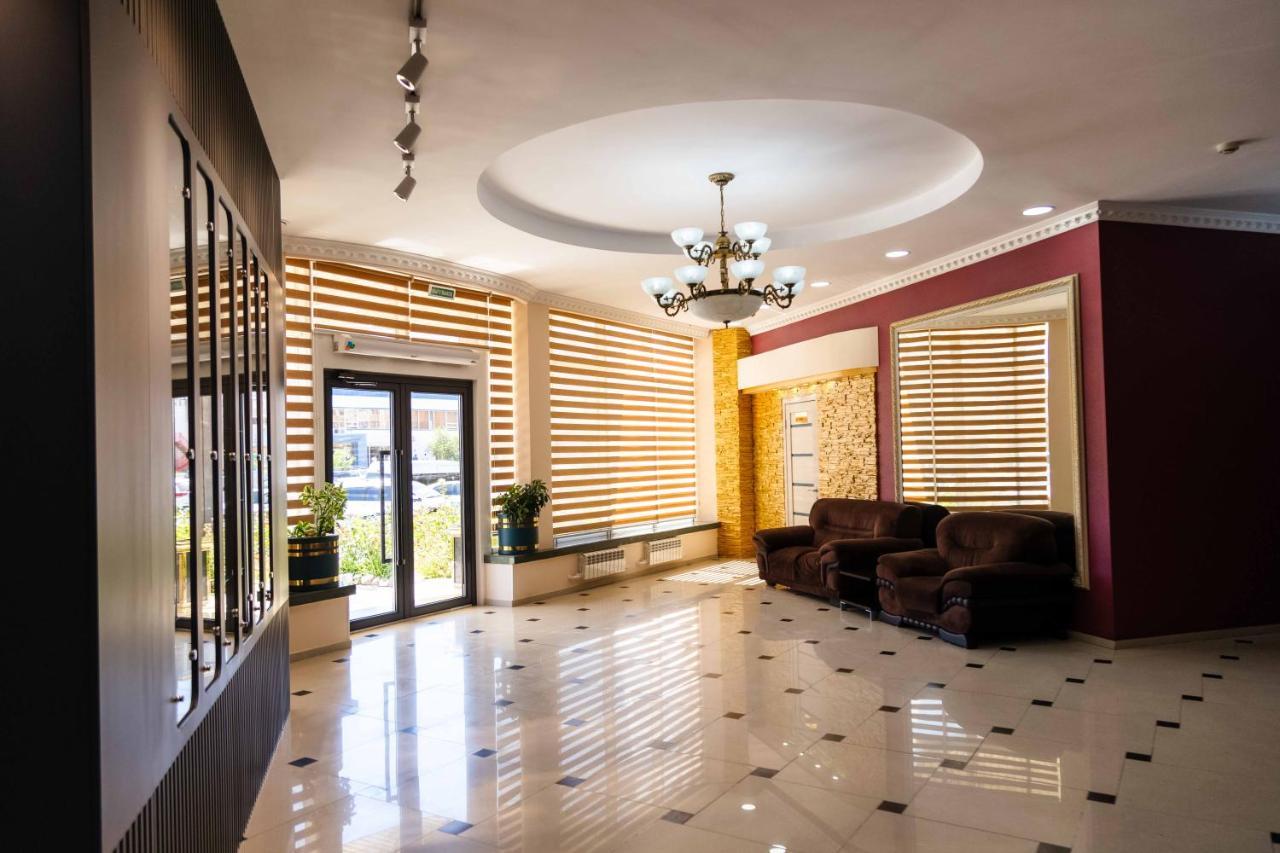 Golden Palace Aktau  Luaran gambar